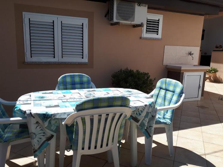 Apartments Rovis Tar-Vabriga Exterior foto